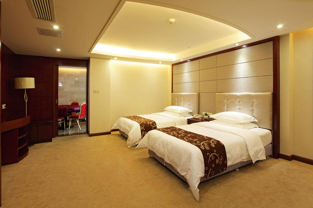 Jollies International Hotel Гуанчжоу Номер фото